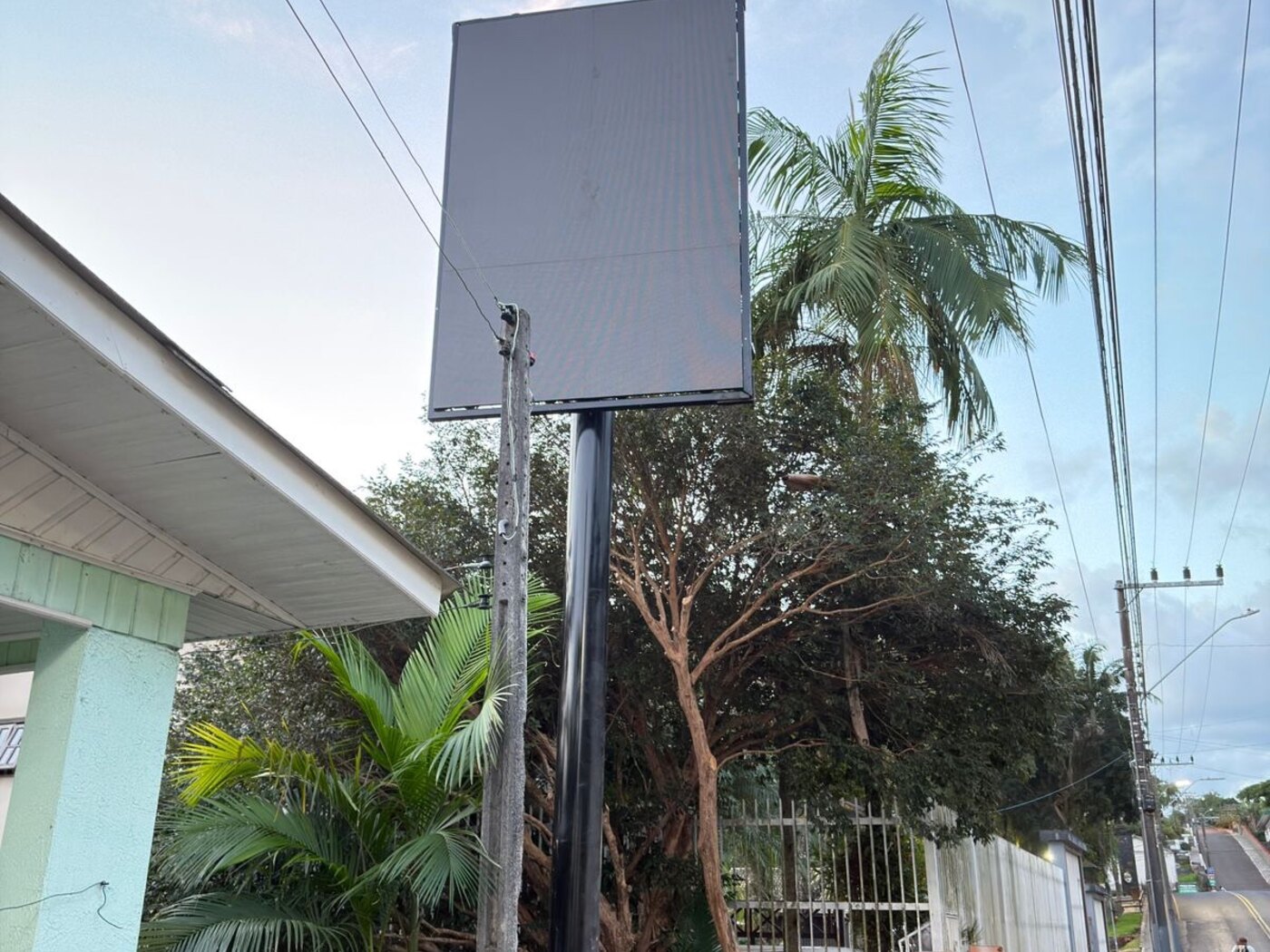 Telão LED 3x2 da uni. em Nova Veneza