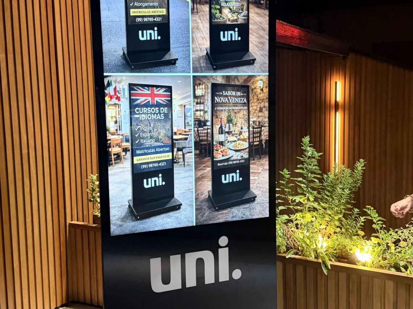 Registro real do totem touch da uni. em operação